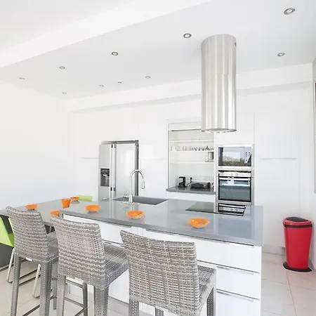 Villa Protara Chrysos - Beautiful 5 Bedroom Protaras Villa - Walking Distance To Fig Tree Bay
