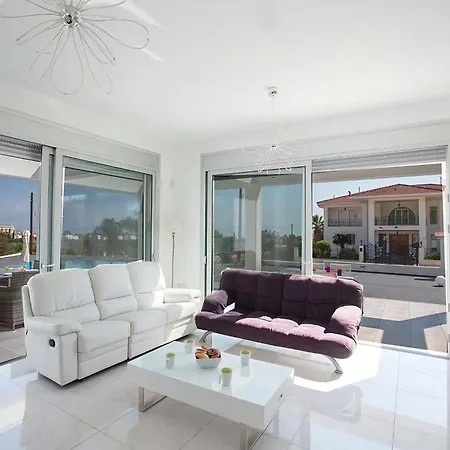 Villa Protara Chrysos - Beautiful 5 Bedroom Protaras Villa - Walking Distance To Fig Tree Bay Villa