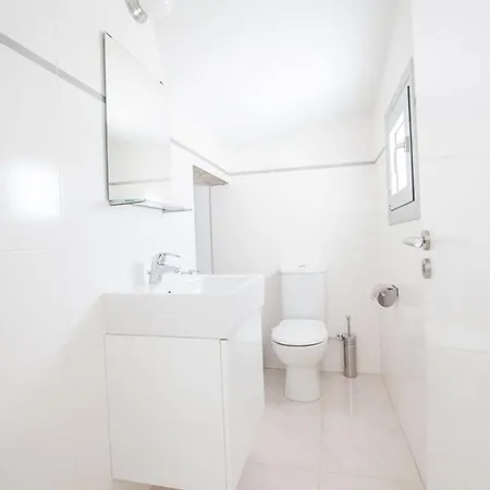 Protara Chrysos - Beautiful 5 Bedroom - Walking Distance To Fig Tree Bay Protaras
